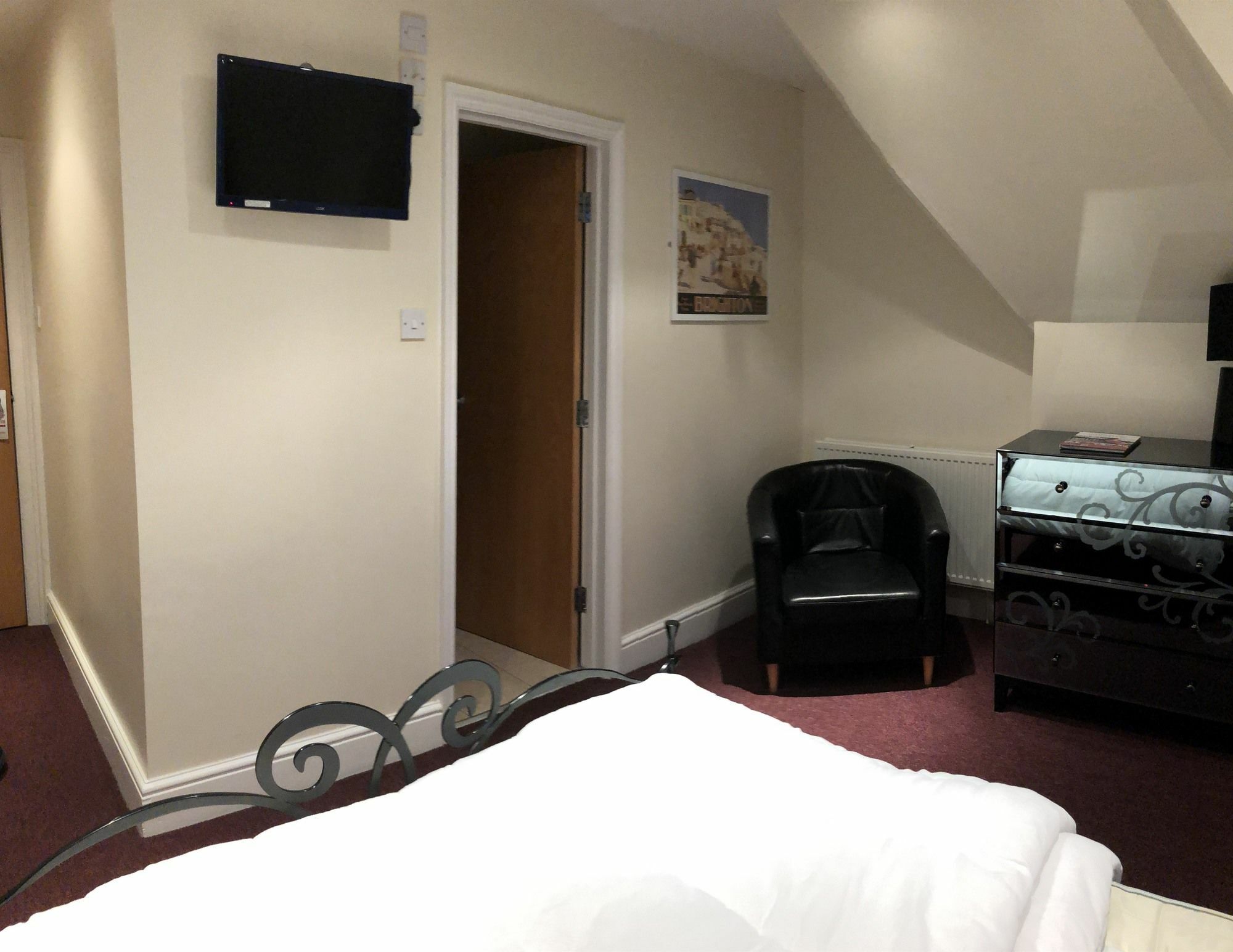 Alvia Hotel Brighton Bagian luar foto