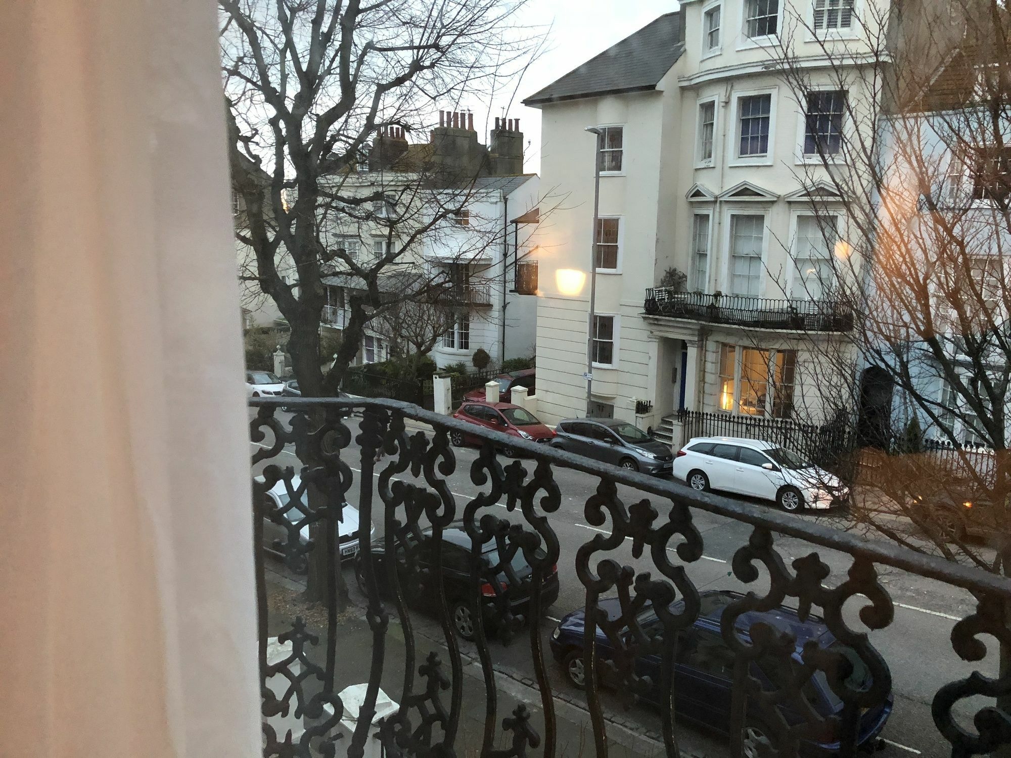 Alvia Hotel Brighton Bagian luar foto
