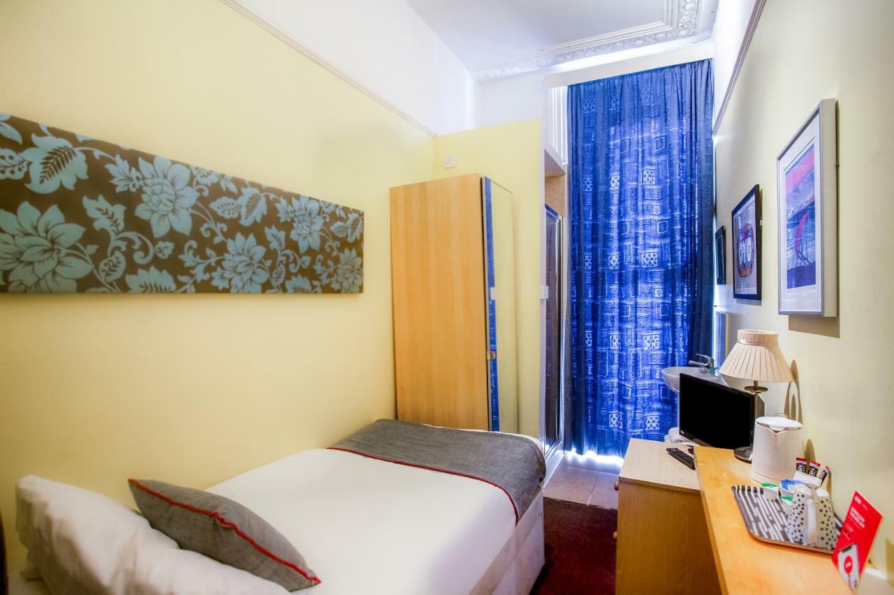 Alvia Hotel Brighton Bagian luar foto
