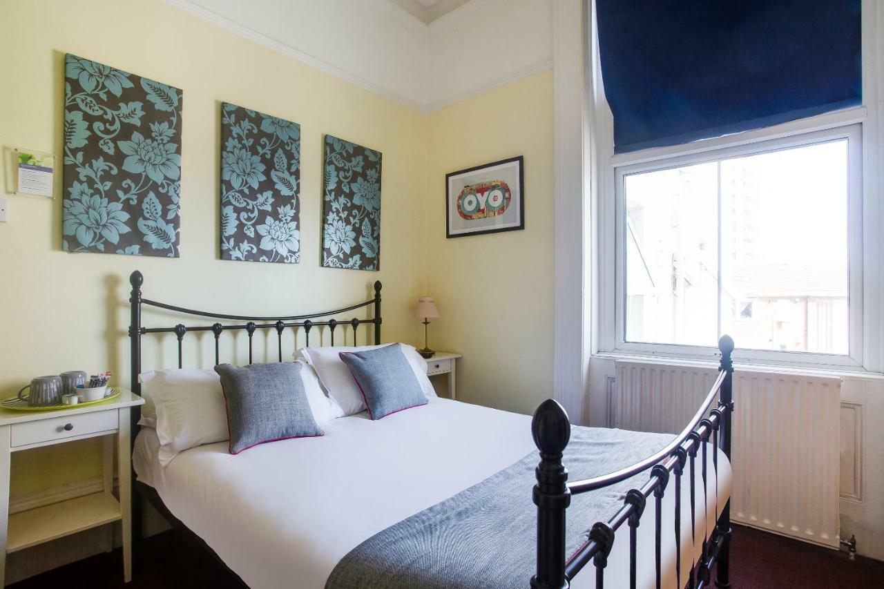 Alvia Hotel Brighton Bagian luar foto